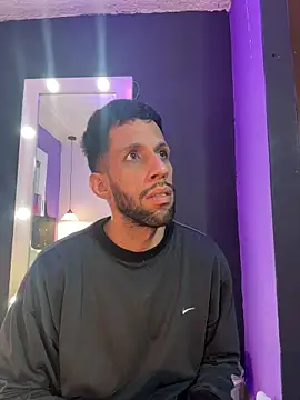 Karim mansur online show from March 18, 1:31 am