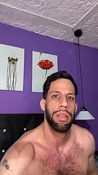 Snapshot of Karim_mansur chatting on June 17, 12:37 pm Karim mansur online show from June 17, 12:37 pm