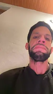 Snapshot of Karim_mansur chatting on June 21, 11:54 pm Karim mansur online show from June 21, 11:54 pm