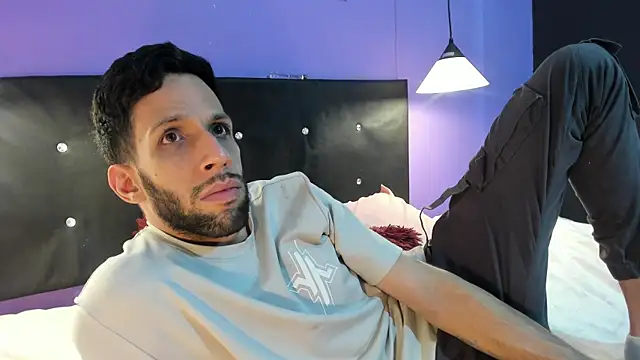 Snapshot of Karim_mansur chatting on February 27, 5:18 am Karim mansur online show from February 27, 5:18 am