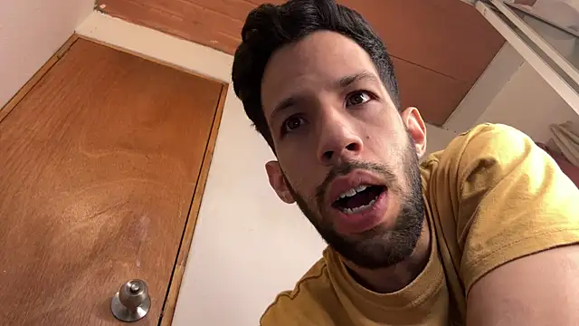 Karim mansur online show from April 8, 5:03 pm