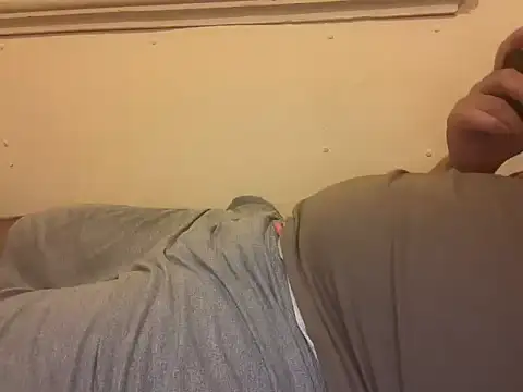 Snapshot of SKEmperor chatting on February 28, 11:54 am SKEmperor online show from February 28, 11:54 am