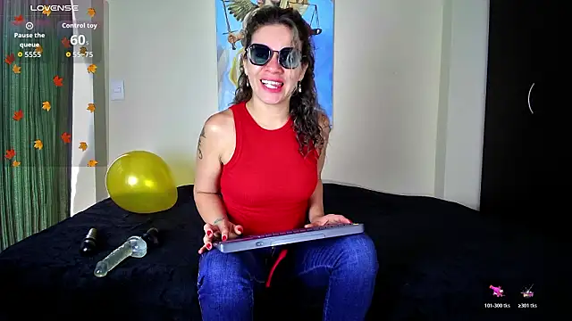 oriana thomson01 online show from March 29, 2:30 pm