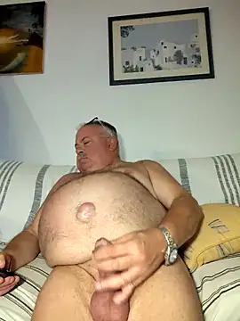 bylytom27 online show from March 3, 2:07 am