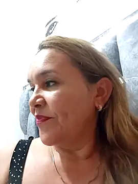 charlotte milf30 online show from April 16, 12:55 am