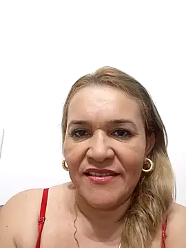 charlotte milf30 online show from March 1, 11:38 pm