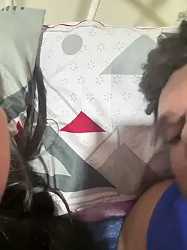 Valentinacouple online show from April 24, 12:23 am