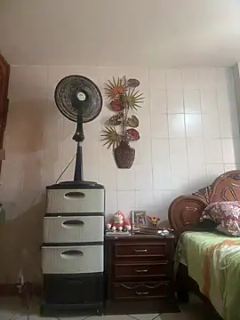 Valentinacouple online show from May 29, 4:02 pm