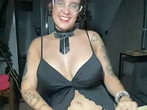 curlybb55 online show from February 18, 2:53 am