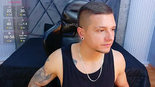 TYSONRICH1 online show from February 25, 8:52 pm