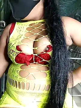 Snapshot of Liyona_s chatting on June 23, 4:21 am Liyona s online show from June 23, 4:21 am