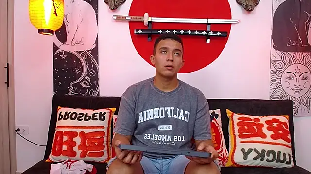 PrideFireFusion online show from March 1, 2:11 am