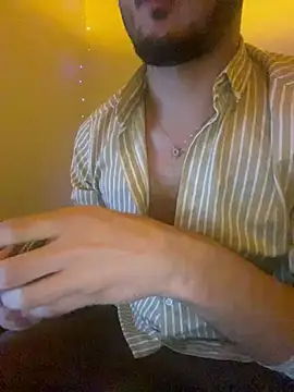 Turkishdelightt online show from February 17, 9:45 pm