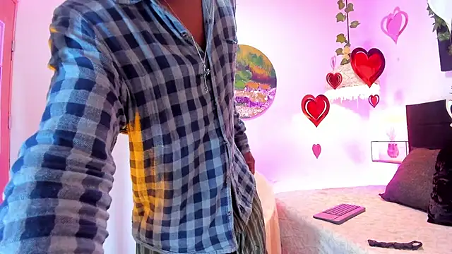 Snapshot of Mashall_lee chatting on February 17, 7:22 pm Mashall lee online show from February 17, 7:22 pm