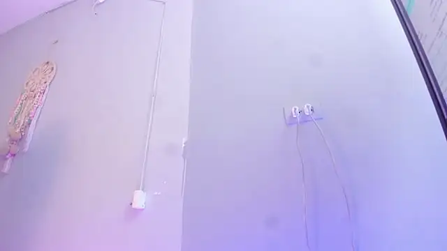 Amber Novoa online show from February 21, 12:18 pm