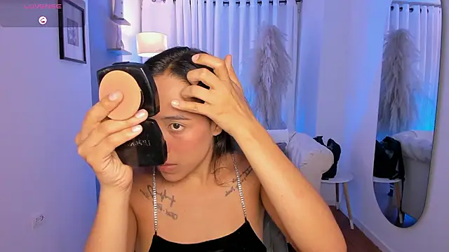 saori katsumi  online show from March 28, 6:31 pm