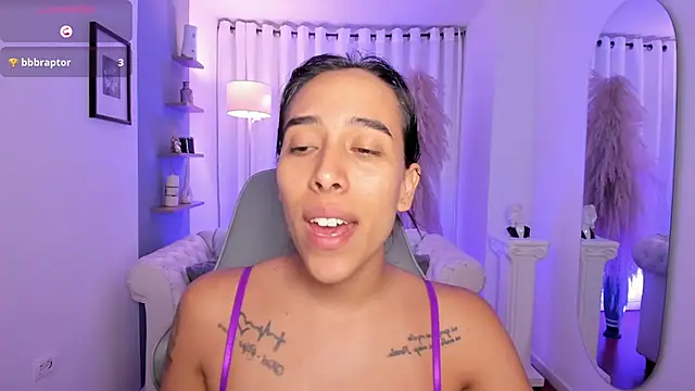 saori katsumi  online show from April 16, 11:22 am