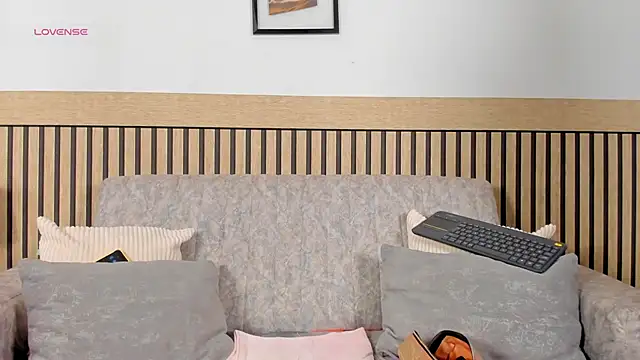 saori katsumi  online show from March 19, 10:59 am