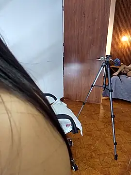 Luna rousse26 online show from March 26, 12:20 am