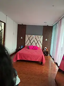 Luna rousse26 online show from April 17, 12:19 pm