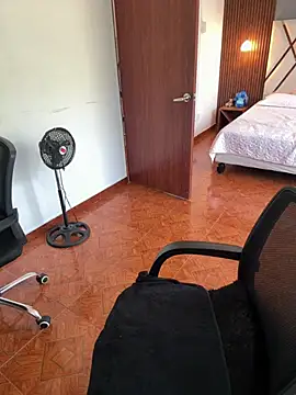 Luna rousse26 online show from April 3, 12:44 pm