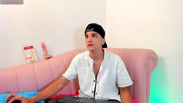 bad boy cum  online show from March 11, 10:26 pm