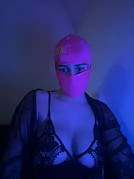 Esmeralda972 online show from February 19, 7:22 pm