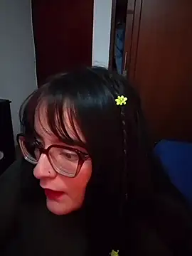 daphneev online show from May 13, 6:42 am