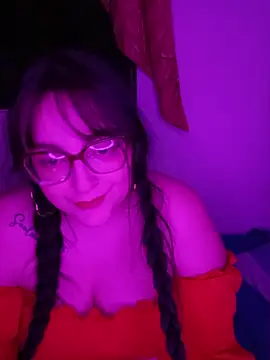 daphneev online show from May 20, 12:18 am