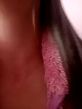 kiki milu online show from March 9, 1:14 pm