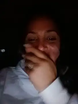 Snapshot of kiki_milu chatting on June 8, 3:40 am kiki milu online show from June 8, 3:40 am