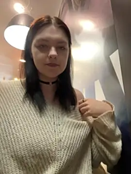 DeliaEffy online show from March 12, 7:56 am