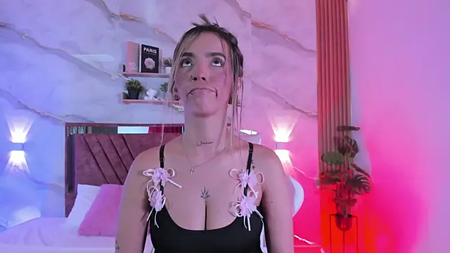 your whore Salome online show from March 27, 6:53 pm