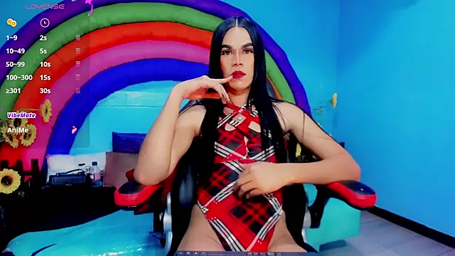 Karlaa Hernandez  online show from February 20, 8:16 am