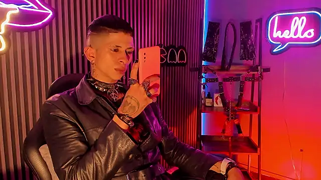 Maximoking26 online show from March 16, 1:57 am