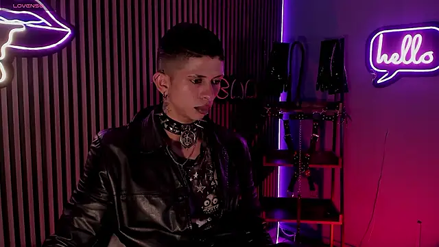 Maximoking26 online show from March 19, 1:49 am