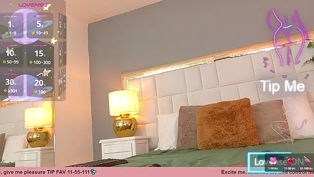 AraLewis online show from May 4, 12:47 am