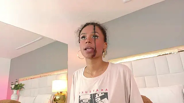 AraLewis online show from March 14, 9:59 am