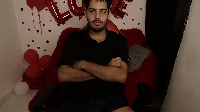 Snapshot of mister_fox723 chatting on February 18, 5:16 am mister fox723 online show from February 18, 5:16 am