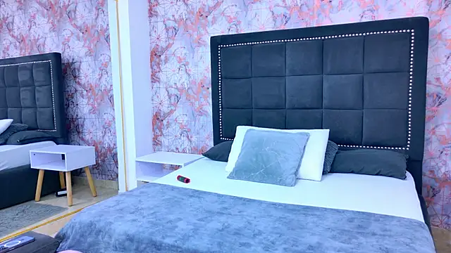 Raven Gloomy online show from March 3, 12:34 pm