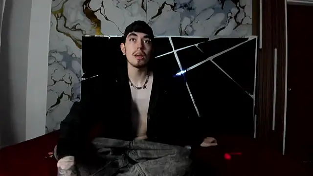 Couple In Heat online show from February 20, 8:11 pm