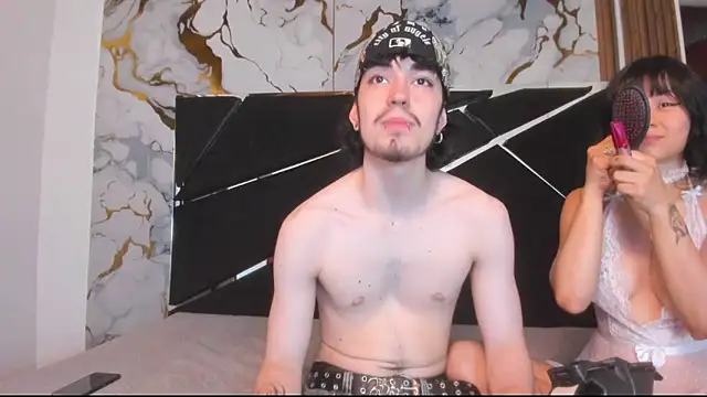 Couple In Heat online show from March 20, 7:37 pm