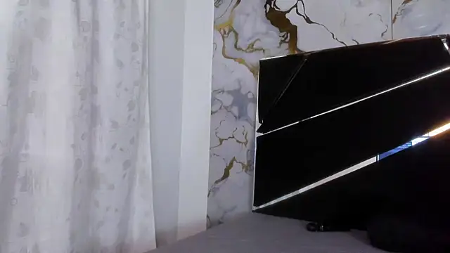 Couple In Heat online show from February 27, 7:35 pm