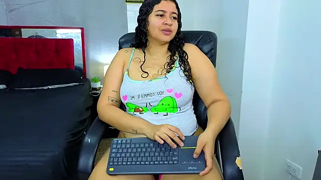 goodgirlxxl online show from June 10, 1:07 am