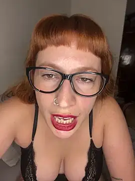 redboxofpandora online show from April 20, 10:11 pm