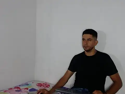 Snapshot of _Grasshopper chatting on February 19, 1:30 pm Grasshopper online show from February 19, 1:30 pm