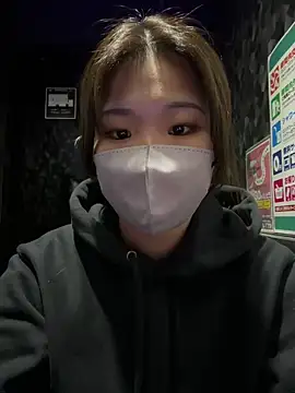 7nana 77 online show from March 5, 12:02 pm