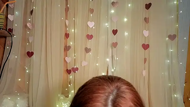 genevievefaye online show from March 7, 4:52 am