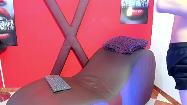 BOYS PLAY online show from April 11, 4:53 am