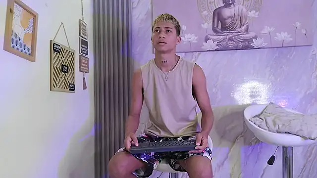 GOLD BOYS online show from May 5, 1:25 pm